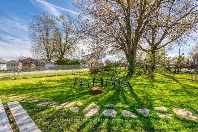 921 Lakeshore Rd, House detached with 2 bedrooms, 1 bathrooms and 4 parking in Haldimand County ON | Image 22