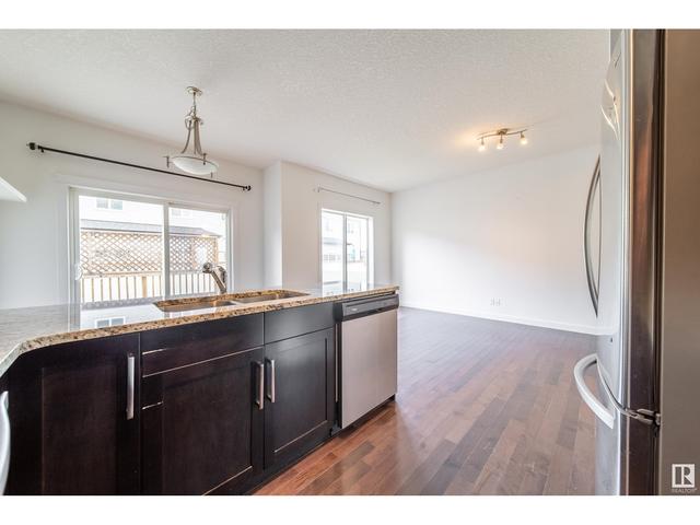 3215 67 St, House attached with 3 bedrooms, 2 bathrooms and null parking in Beaumont AB | Image 11