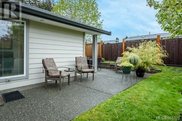 14 - 351 Church St, House attached with 3 bedrooms, 2 bathrooms and 16 parking in Comox BC | Image 29