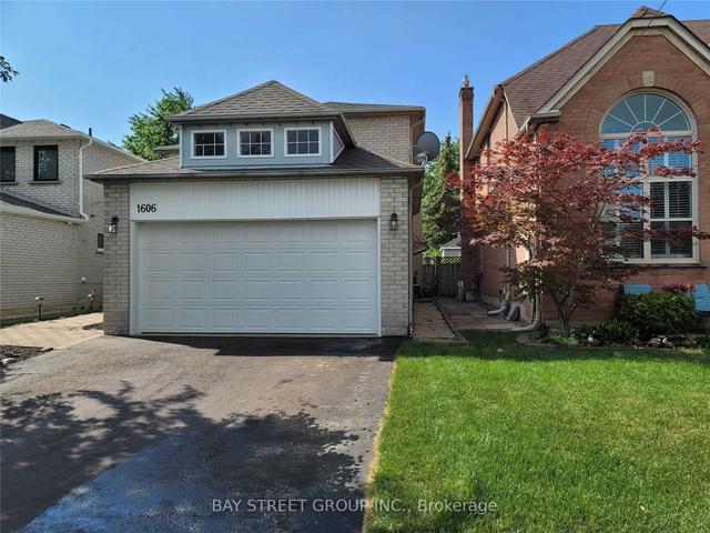 BSMT - 1606 Amberlea Rd, House detached with 2 bedrooms, 1 bathrooms and 1 parking in Pickering ON | Image 1