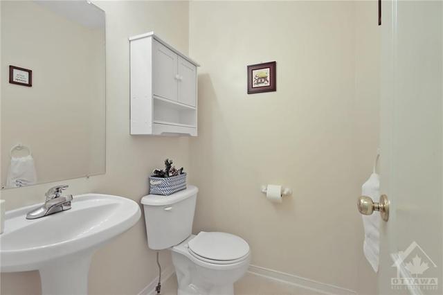 6311 Sablewood Pl, Townhouse with 3 bedrooms, 3 bathrooms and 2 parking in Ottawa ON | Image 12