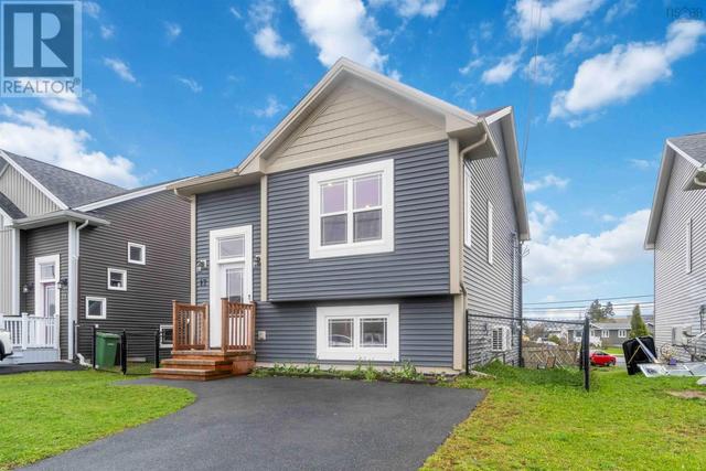 17 Kinsale Crt, House detached with 3 bedrooms, 2 bathrooms and null parking in Halifax NS | Image 2
