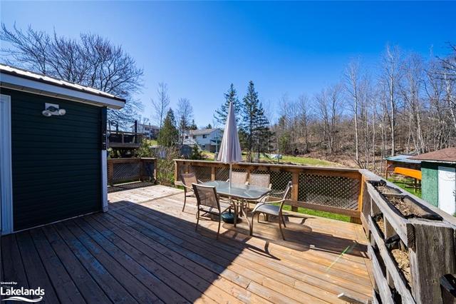 4 Meadow St, House detached with 2 bedrooms, 1 bathrooms and 4 parking in Parry Sound ON | Image 29