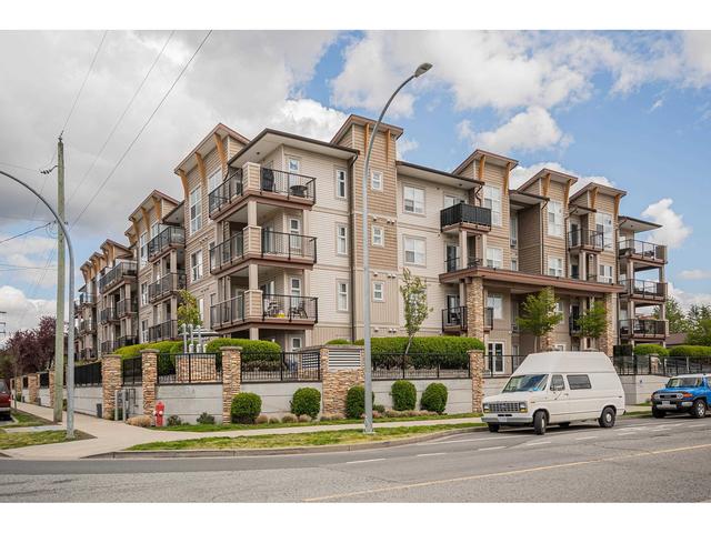 103 - 20175 53 Ave, Condo with 2 bedrooms, 1 bathrooms and 1 parking in Langley BC | Image 1