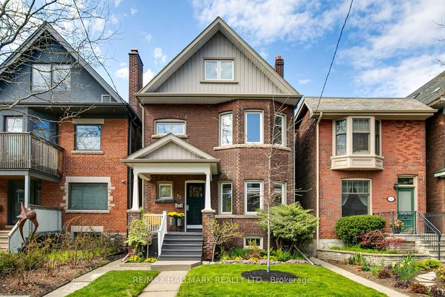 70 Dearbourne Ave, House detached with 4 bedrooms, 2 bathrooms and 2 parking in Toronto ON | Image 1