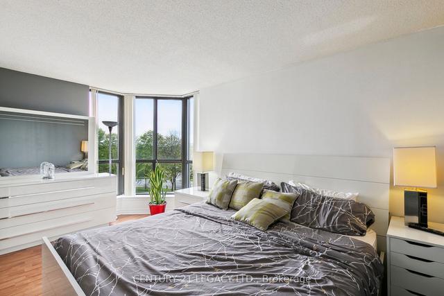 439 - 25 Bamburgh Cir, Condo with 3 bedrooms, 2 bathrooms and 2 parking in Toronto ON | Image 11