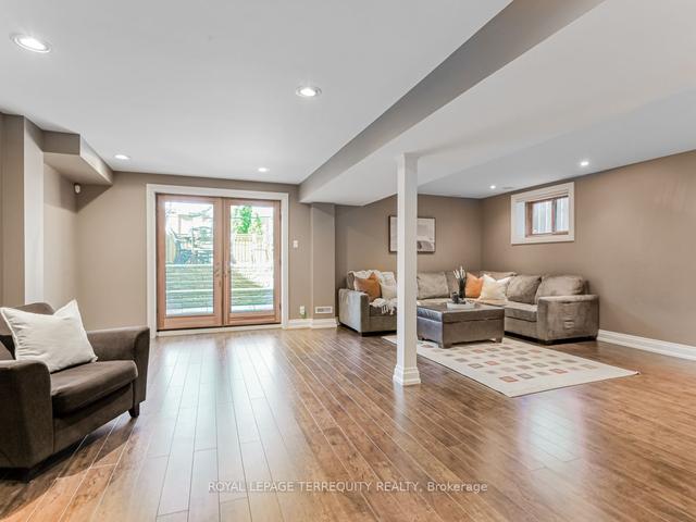 176 Joicey Blvd, House detached with 4 bedrooms, 4 bathrooms and 4 parking in Toronto ON | Image 22