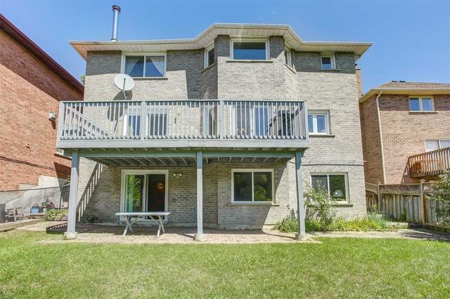 54 Castleridge Dr, House detached with 4 bedrooms, 4 bathrooms and 6 parking in Richmond Hill ON | Image 33