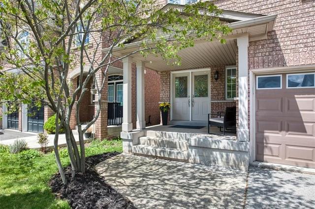 5269 Nova Cres, House detached with 4 bedrooms, 3 bathrooms and 4 parking in Burlington ON | Image 12