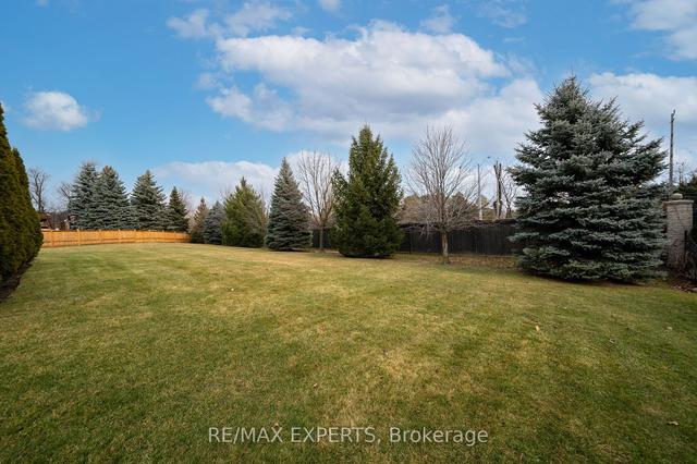 BSMT - 15 Greystone Gate, House detached with 2 bedrooms, 3 bathrooms and 3 parking in Vaughan ON | Image 15
