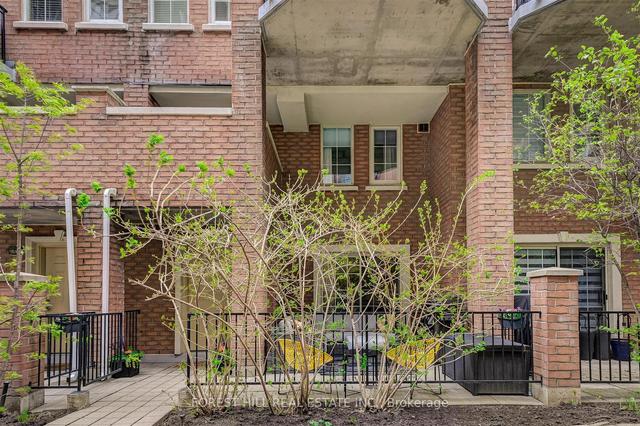 TH-112 - 39 Shank St, Townhouse with 2 bedrooms, 2 bathrooms and 1 parking in Toronto ON | Image 26