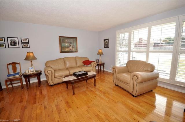 298 Rancier St, House detached with 3 bedrooms, 2 bathrooms and 5 parking in North Bay ON | Image 34