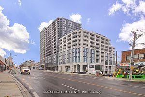 211 - 2020 Bathurst St, Condo with 3 bedrooms, 2 bathrooms and 1 parking in Toronto ON | Image 1