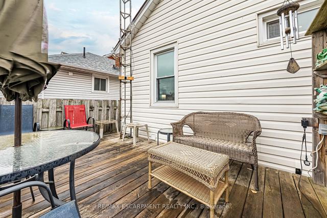 47 Chelsea St, House detached with 2 bedrooms, 2 bathrooms and 5 parking in St. Catharines ON | Image 16