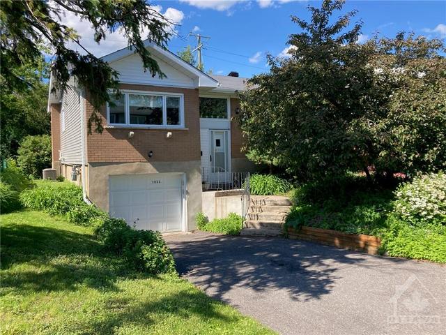 1833 Lorraine Ave, House detached with 4 bedrooms, 2 bathrooms and 3 parking in Ottawa ON | Image 22