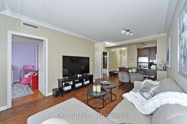 1404 - 9235 Jane St, Condo with 1 bedrooms, 1 bathrooms and 2 parking in Vaughan ON | Image 3
