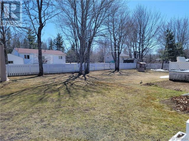 23 Pine Rd, House detached with 4 bedrooms, 2 bathrooms and null parking in Bathurst NB | Image 7