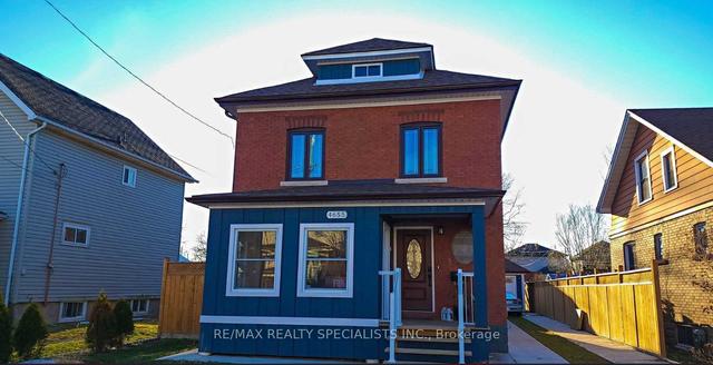 4655 3rd Ave, House detached with 3 bedrooms, 3 bathrooms and 5 parking in Niagara Falls ON | Image 1