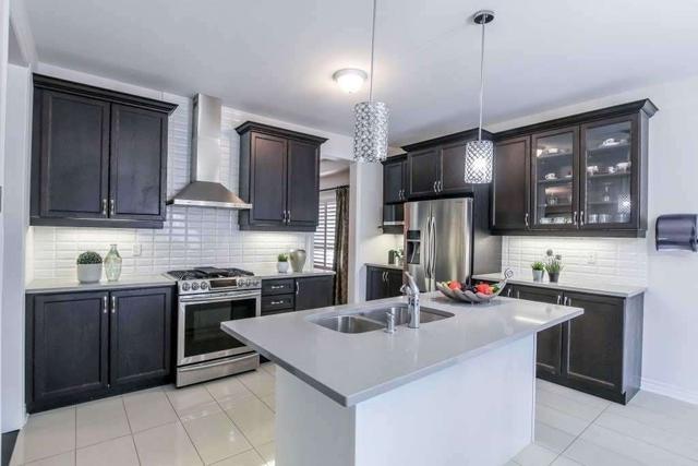 47 Quick Tr, House detached with 4 bedrooms, 4 bathrooms and 6 parking in Clarington ON | Image 13