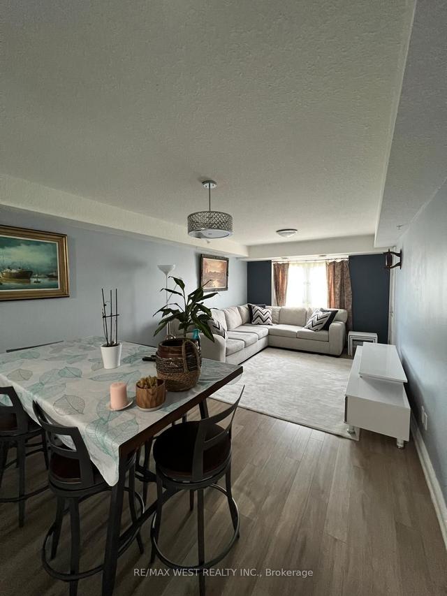 401 - 64 Frederick Dr, Condo with 3 bedrooms, 2 bathrooms and 1 parking in Guelph ON | Image 16
