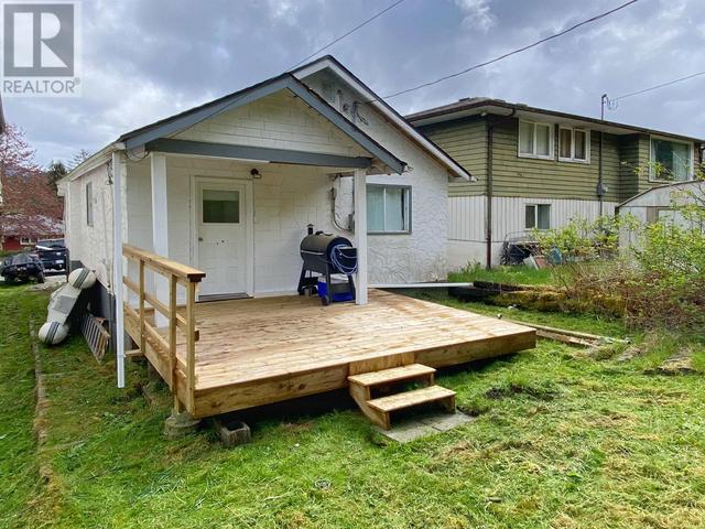 1840 E 5th Ave, House detached with 2 bedrooms, 1 bathrooms and null parking in Prince Rupert BC | Image 4