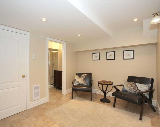67 Moreau Tr, House detached with 4 bedrooms, 4 bathrooms and 7 parking in Toronto ON | Image 24