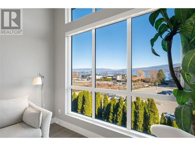 1305 - 4215 Gellatly Rd S, Condo with 2 bedrooms, 2 bathrooms and 2 parking in West Kelowna BC | Image 12