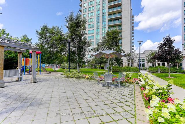 809 - 88 Promenade Circ, Condo with 2 bedrooms, 2 bathrooms and 1 parking in Vaughan ON | Image 32