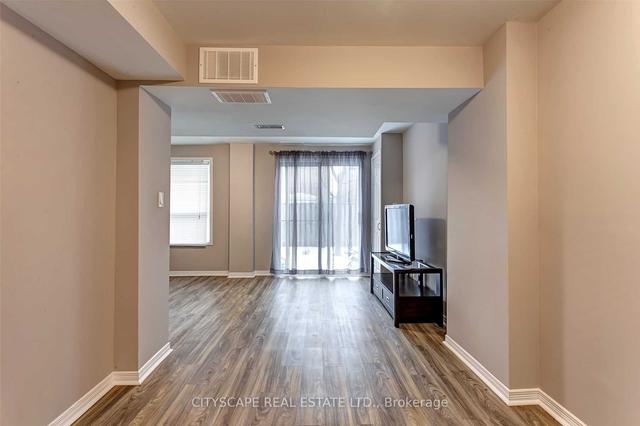54 - 5525 Palmerston Cres, House attached with 3 bedrooms, 3 bathrooms and 2 parking in Mississauga ON | Image 9