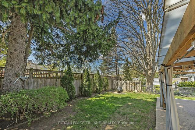 162 Foster Ave, House detached with 3 bedrooms, 2 bathrooms and 2 parking in London ON | Image 27
