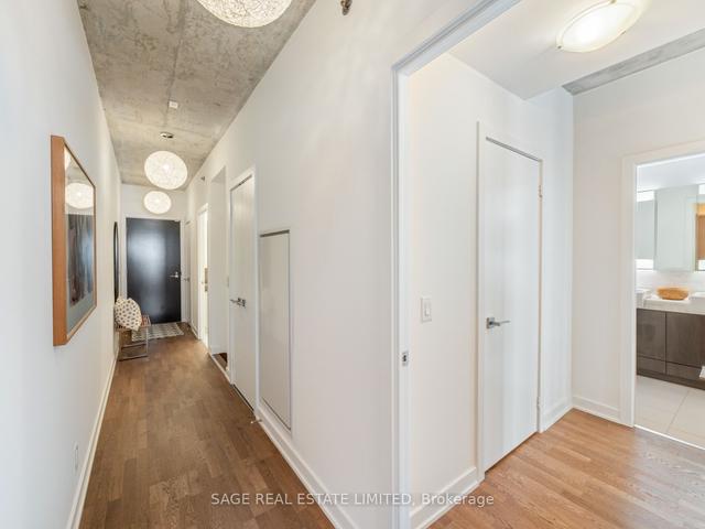 21 Beverley St, Townhouse with 3 bedrooms, 3 bathrooms and 0 parking in Toronto ON | Image 5