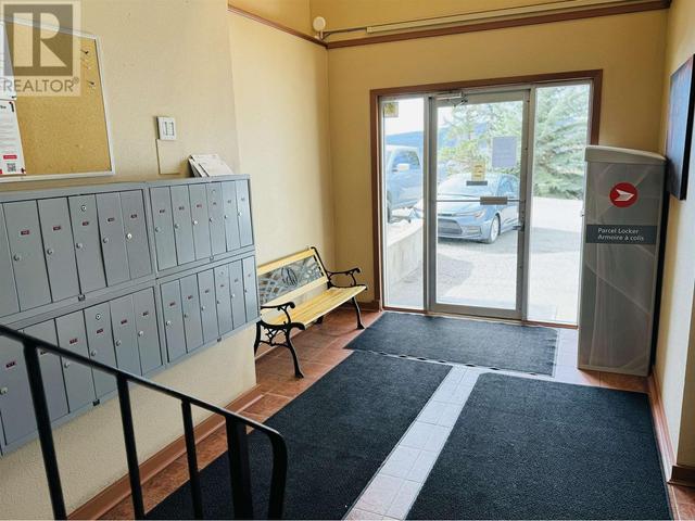 401 - 282 N Broadway Ave, Condo with 2 bedrooms, 1 bathrooms and null parking in Williams Lake BC | Image 3