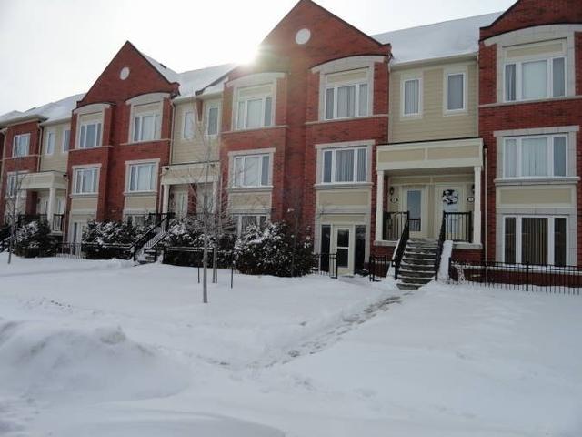 7 - 250 Sunny Meadow Blvd, Townhouse with 2 bedrooms, 2 bathrooms and 1 parking in Brampton ON | Image 1