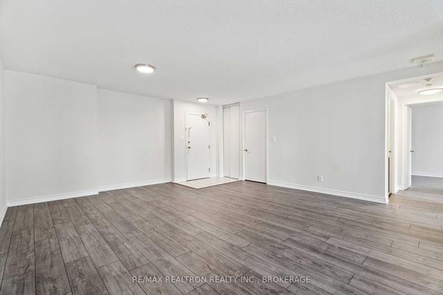 809 - 80 Alton Towers Circ, Condo with 2 bedrooms, 2 bathrooms and 1 parking in Toronto ON | Image 34