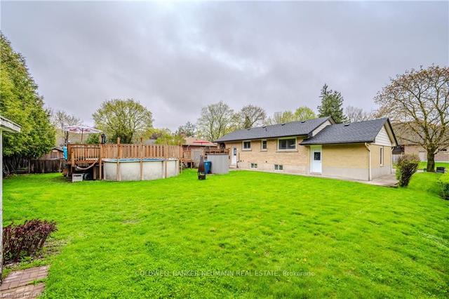 90 Rodney Blvd, House detached with 3 bedrooms, 2 bathrooms and 5 parking in Guelph ON | Image 29