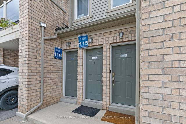1718 Grenwich Glen, Townhouse with 2 bedrooms, 2 bathrooms and 1 parking in Pickering ON | Image 12