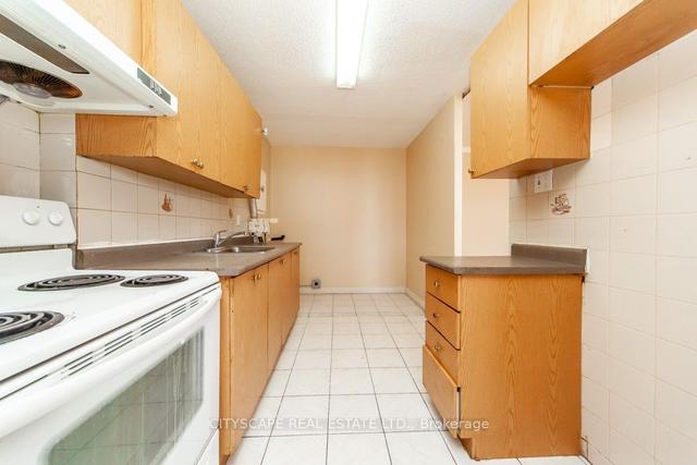 1005 - 1950 Kennedy Rd, Condo with 3 bedrooms, 1 bathrooms and 1 parking in Toronto ON | Image 8