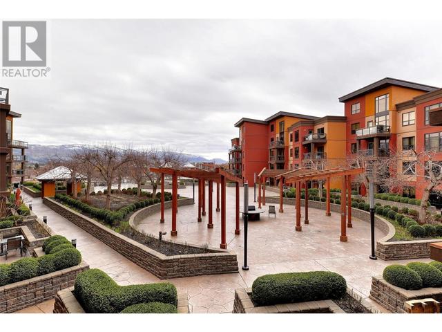 427 - 654 Cook Rd, Condo with 2 bedrooms, 2 bathrooms and 1 parking in Kelowna BC | Image 14