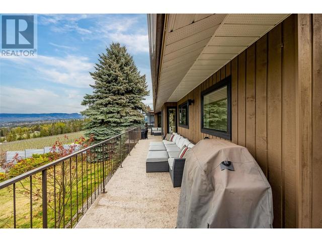 446 Okaview Road, House detached with 3 bedrooms, 3 bathrooms and 4 parking in Kelowna BC | Image 35
