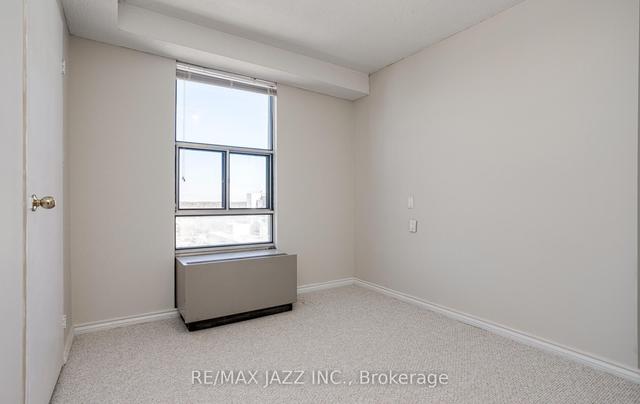 PH4 - 55 William St E, Condo with 3 bedrooms, 2 bathrooms and 1 parking in Oshawa ON | Image 11