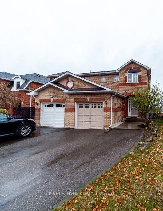217 Rosanna Cres, House semidetached with 3 bedrooms, 4 bathrooms and 4 parking in Vaughan ON | Image 1