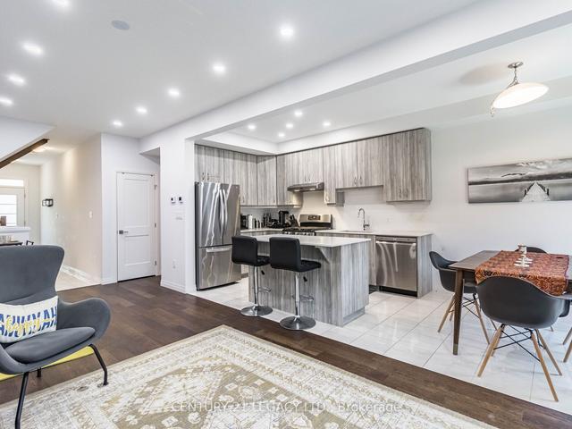 176 - 30 Times Square Blvd, House attached with 3 bedrooms, 3 bathrooms and 2 parking in Hamilton ON | Image 39