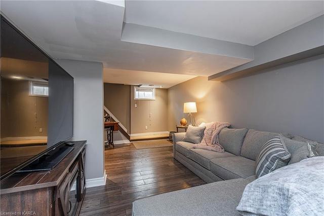 911 Division St, House detached with 3 bedrooms, 2 bathrooms and 3 parking in Kingston ON | Image 31