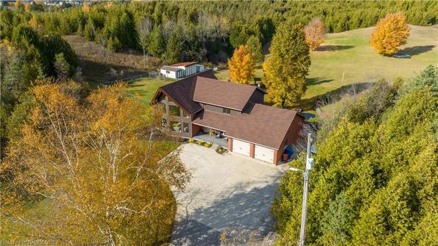 402043 Grey Road 4, House detached with 3 bedrooms, 2 bathrooms and 12 parking in West Grey ON | Image 13