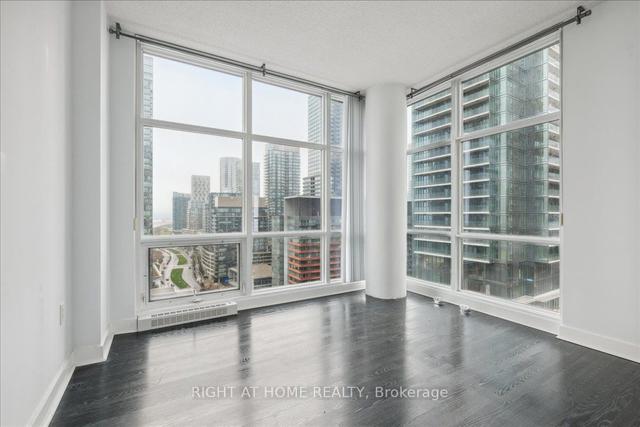2203 - 10 Navy Wharf Crt, Condo with 1 bedrooms, 1 bathrooms and 1 parking in Toronto ON | Image 9