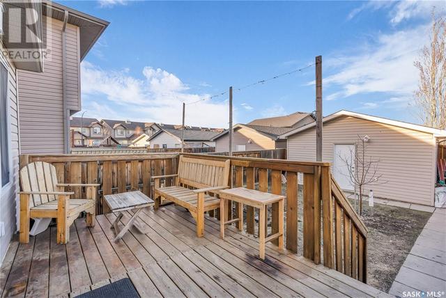715 Lamarsh Lane, House detached with 3 bedrooms, 3 bathrooms and null parking in Saskatoon SK | Image 32