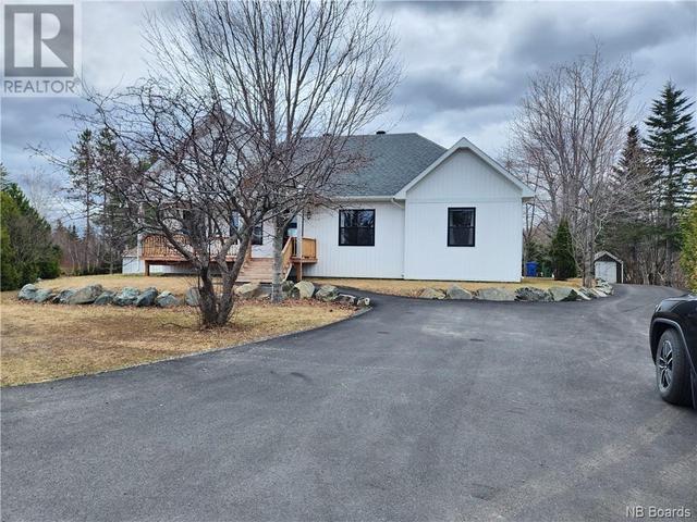 117 Rue Du Parc, House detached with 4 bedrooms, 1 bathrooms and null parking in Nigadoo NB | Image 3