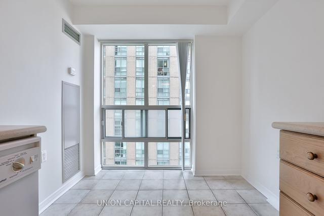 1007 - 26 Olive Ave, Condo with 2 bedrooms, 1 bathrooms and 1 parking in Toronto ON | Image 30
