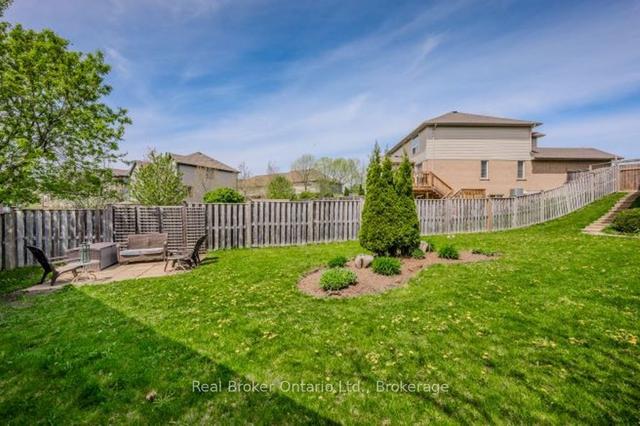 224 Britton Pl, House attached with 3 bedrooms, 3 bathrooms and 3 parking in Kitchener ON | Image 31