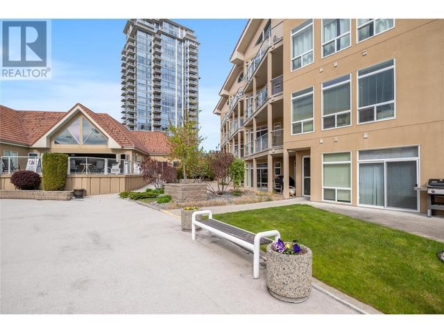 349 - 1088 Sunset Dr, Condo with 2 bedrooms, 2 bathrooms and 1 parking in Kelowna BC | Image 34